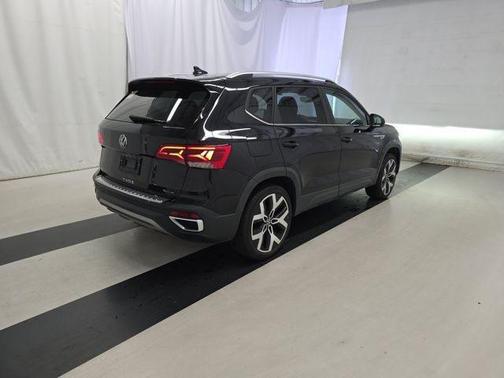 2022 Volkswagen Taos 1.5T SEL