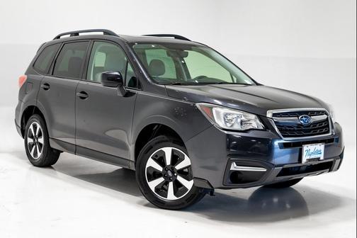 Dark Gray Metallic 2018 Subaru Forester 2.5i Premium