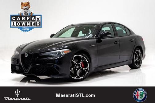 Vulcano Black Metallic 2023 Alfa Romeo Giulia Veloce AWD