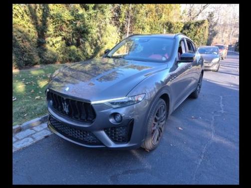 2023 Maserati Levante Modena