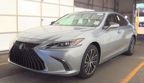 2024 Lexus ES 300h Base