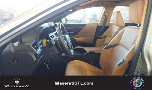 2024 Lexus ES 300h Base