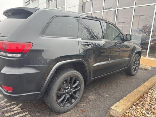 2020 Jeep Grand Cherokee Altitude