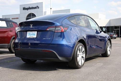 2023 Tesla Model Y Long Range Dual Motor All-Wheel Drive