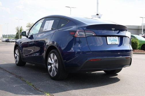 2023 Tesla Model Y Long Range Dual Motor All-Wheel Drive
