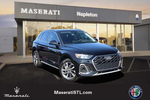 2022 Audi Q5 45 S line Premium Plus