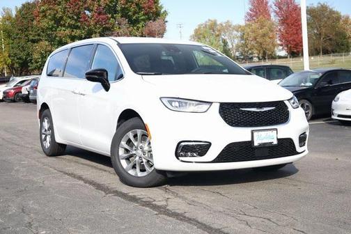 2026 Chrysler Pacifica L