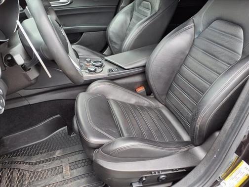 2019 Alfa Romeo Giulia Ti Sport