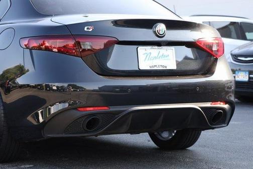 2022 Alfa Romeo Giulia Veloce