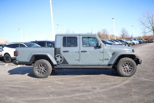 2026 Jeep Gladiator Sport S