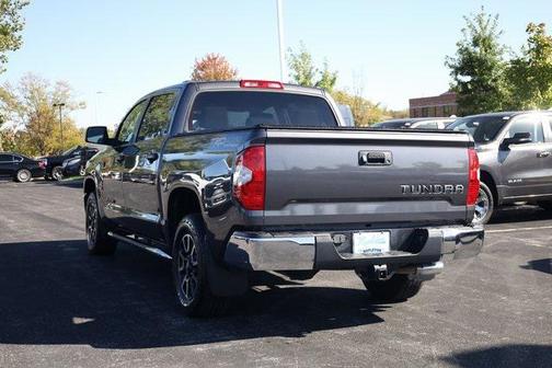 2017 Toyota Tundra SR5