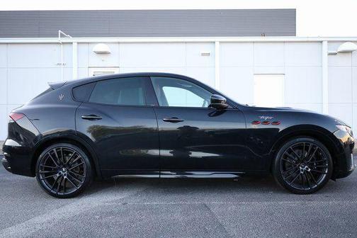 2022 Maserati Levante Trofeo