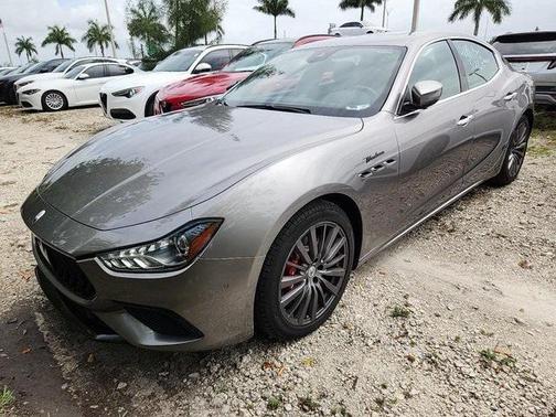 2022 Maserati Ghibli Modena