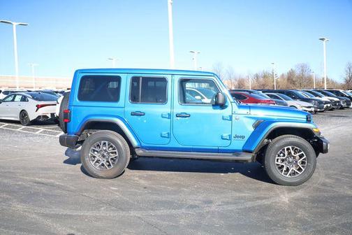 2026 Jeep Wrangler 4-Door Sahara 4x4
