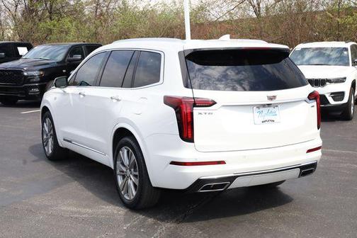 Crystal White Tricoat 2023 Cadillac XT6 Premium Luxury FWD