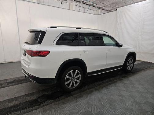 2022 Mercedes-Benz GLS 450 4MATIC