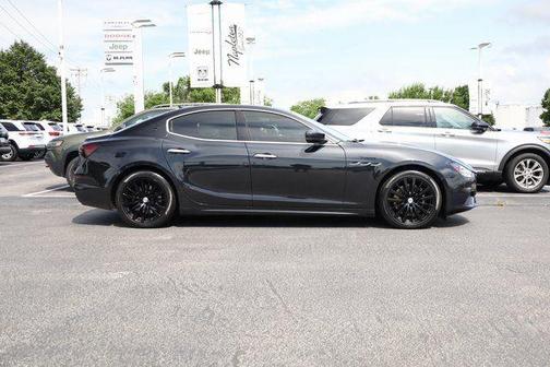 2022 Maserati Ghibli Modena Q4