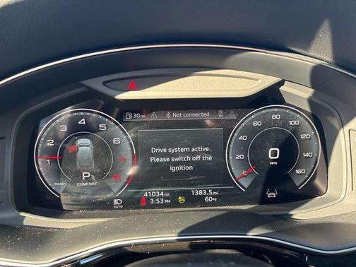 2023 Audi Q7 45 Premium