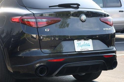 2022 Alfa Romeo Stelvio Ti