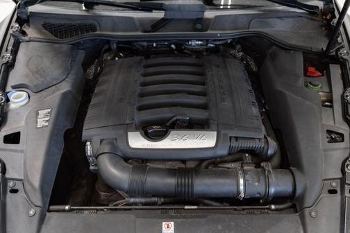 Black 2012 Porsche Cayenne Cayenne