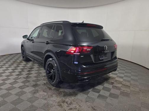 2024 Volkswagen Tiguan 2.0T SE R-Line Black 4MOTION
