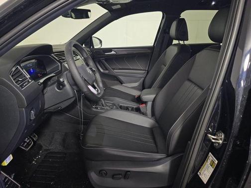 2024 Volkswagen Tiguan 2.0T SE R-Line Black 4MOTION