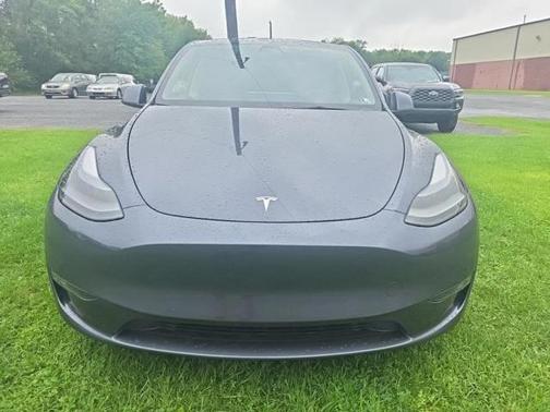 Midnight Silver Metallic 2022 Tesla Model Y Performance Dual Motor All-Wheel Drive