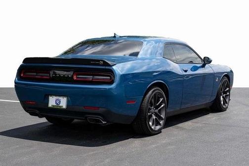 Photo 4 of 24 of 2021 Dodge Challenger R/T Scat Pack