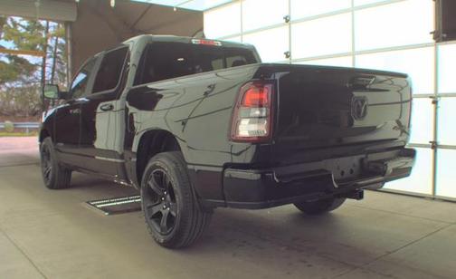 Diamond Black Crystal Pearlcoat 2023 RAM 1500 Big Horn/Lone Star
