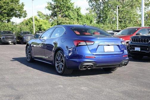 2022 Maserati Ghibli Modena