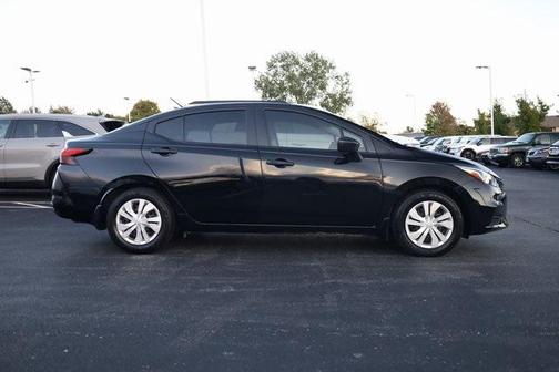 2020 Nissan Versa 1.6 S