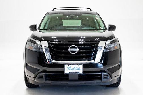 Super Black 2023 Nissan Pathfinder SV 4WD