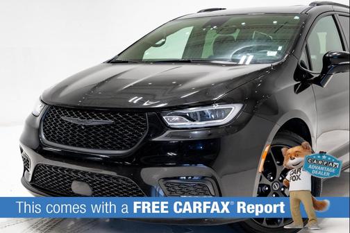 Diamond Black Crystal Pearlcoat 2025 Chrysler Pacifica Limited