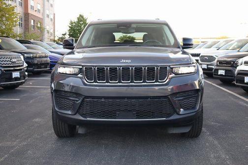 2022 Jeep Grand Cherokee Laredo