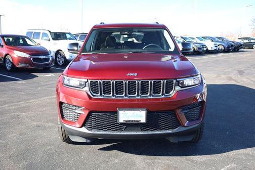 2023 Jeep Grand Cherokee Laredo