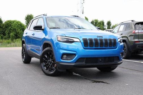 2023 Jeep Cherokee Altitude