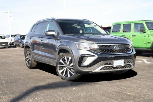 2024 Volkswagen Taos 1.5T SE