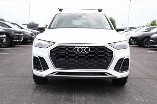 2023 Audi Q5 45 S line Premium Plus