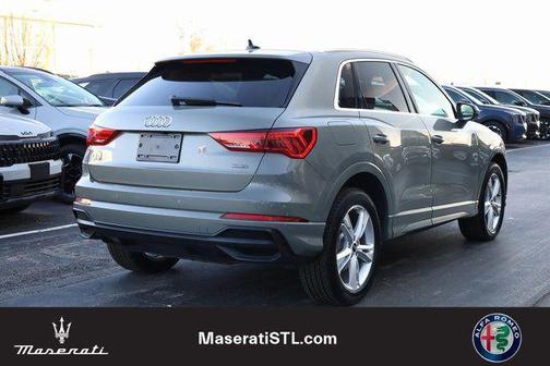 2022 Audi Q3 45 S line Premium