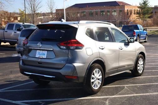 2020 Nissan Rogue SV