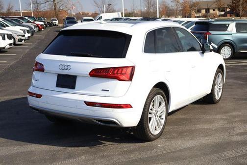 2019 Audi Q5 2.0T Premium Plus