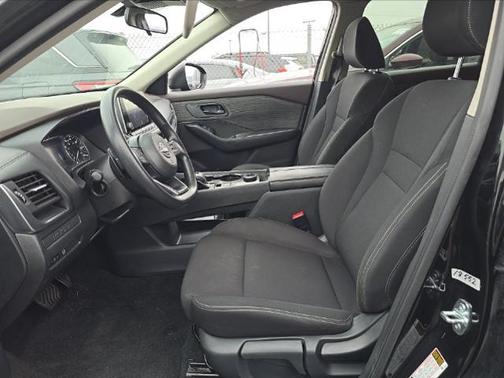 Super Black 2023 Nissan Rogue S