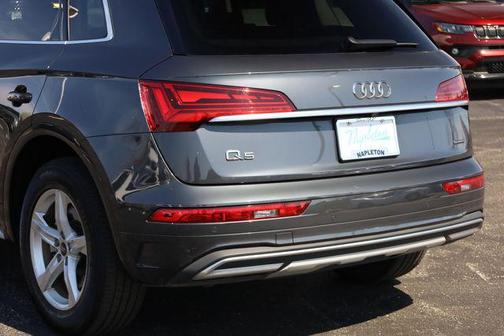 2023 Audi Q5 40 Premium