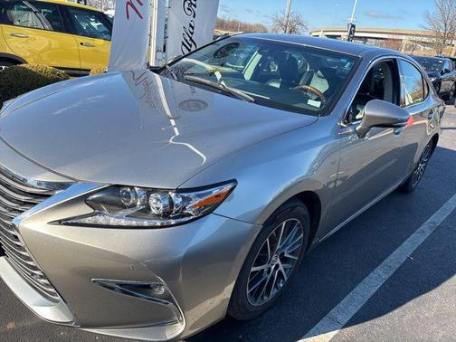 2016 Lexus ES 350 Base