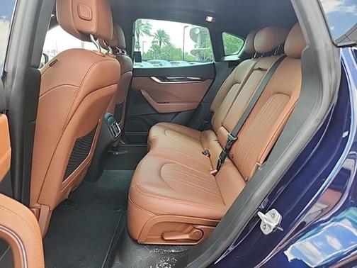 2021 Maserati Levante Base