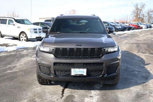 2022 Jeep Grand Cherokee L Altitude