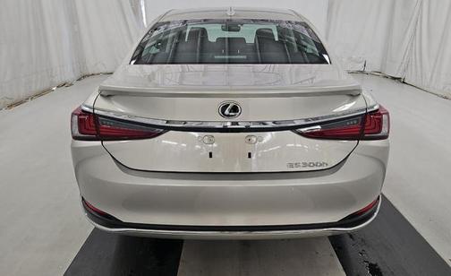 2024 Lexus ES 300h Base