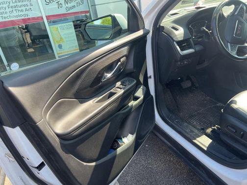 Summit White 2020 GMC Terrain SLT