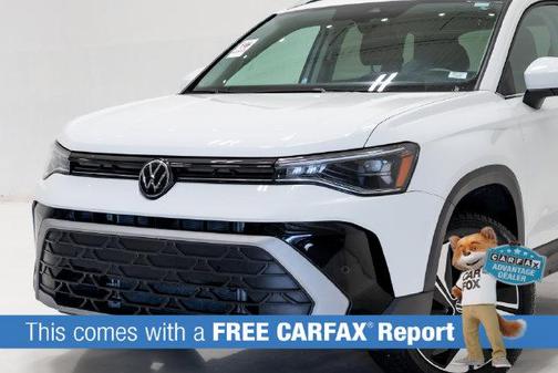 Pure White 2025 Volkswagen Taos 1.5T SE