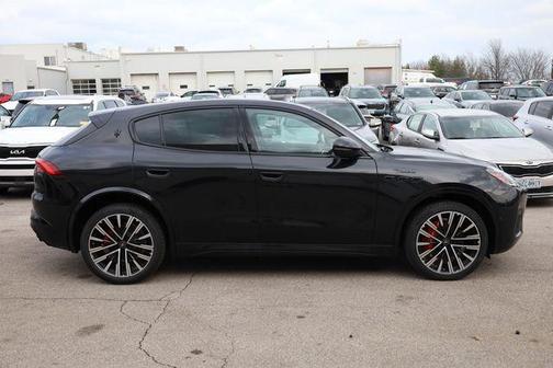 2025 Maserati Grecale Modena